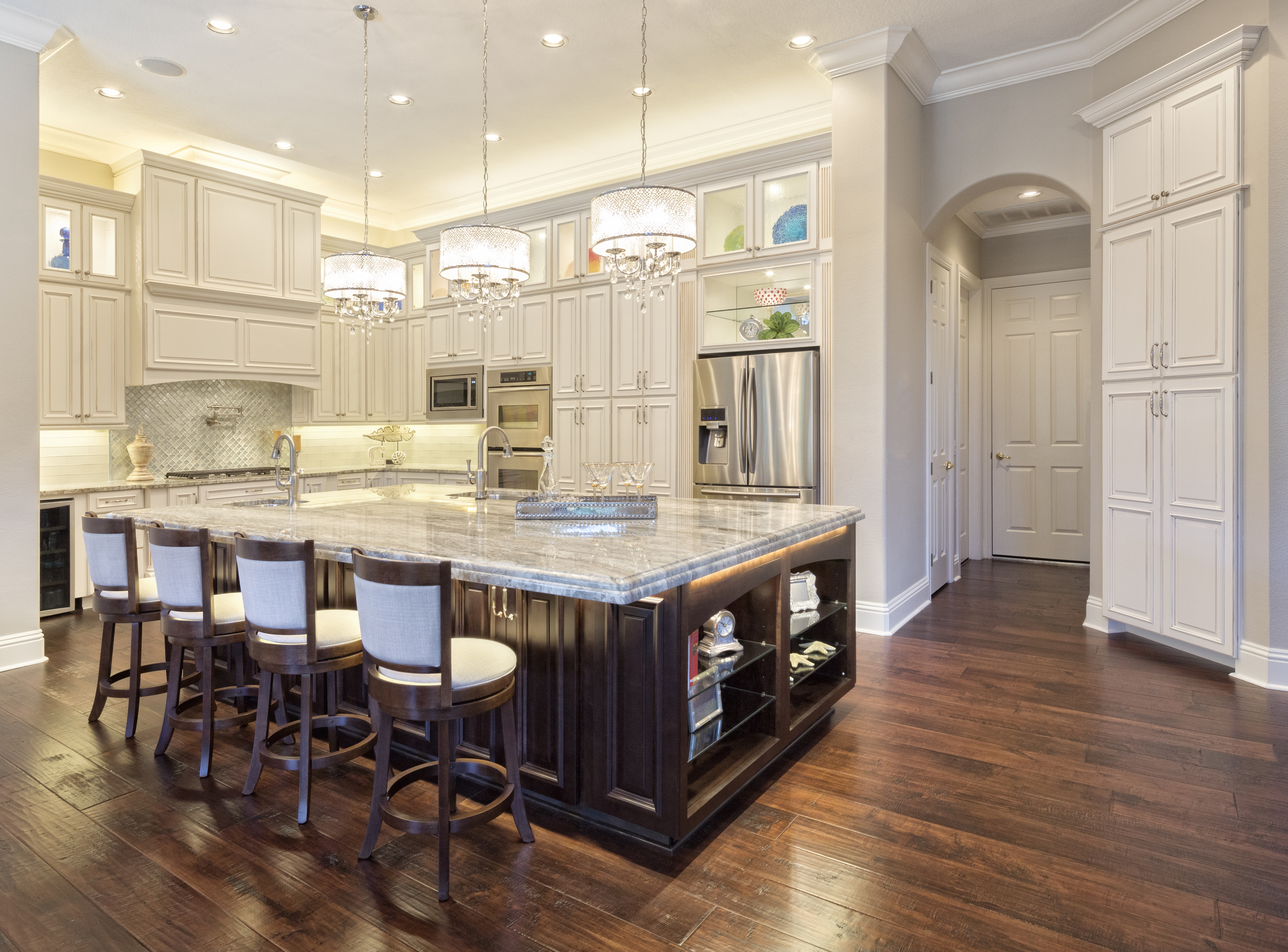 wide modern kitchen